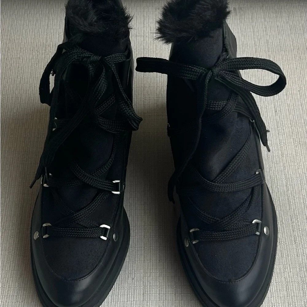Miista London Black Faux-Fur Lace-Up Winter Boots, size 9.5 (EU 40)